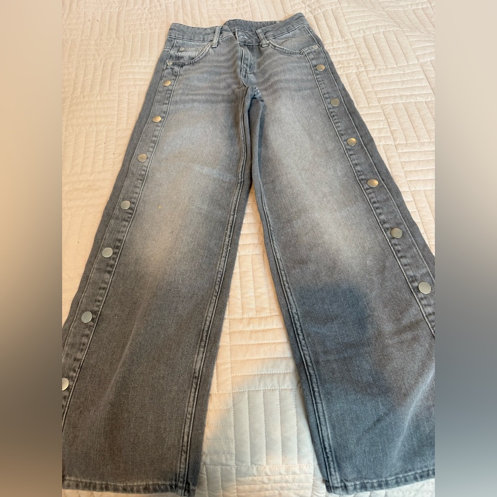 Zara Light Gray Denim Jeans with Studs size 11-12 New No Tag